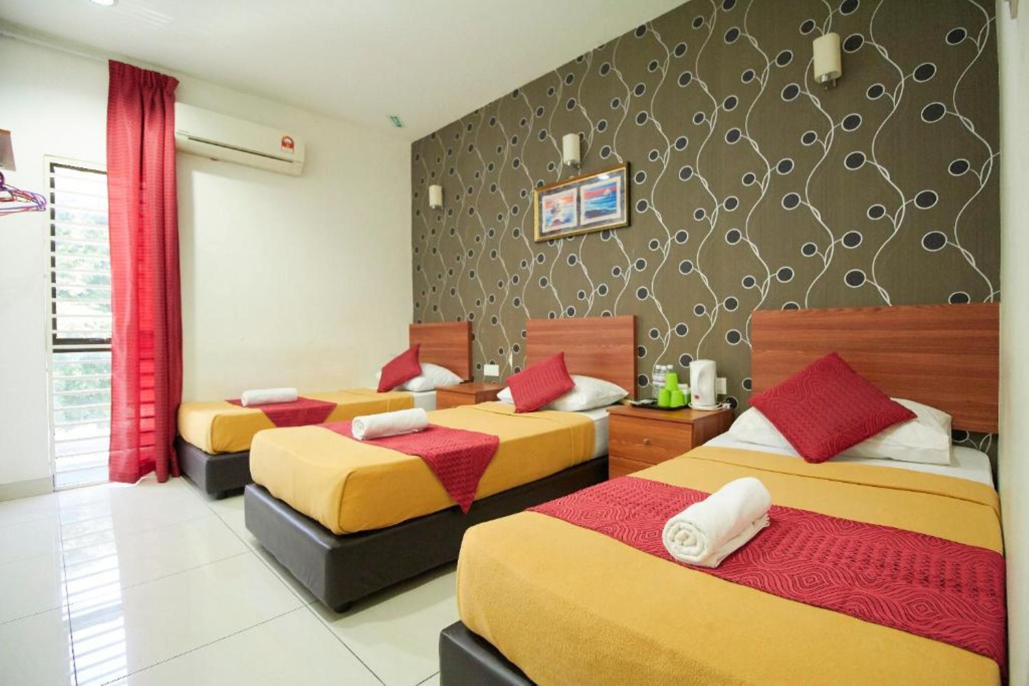 Coop Hotel Putrajaya & Cyberjaya Кампунг Денгкил Экстерьер фото